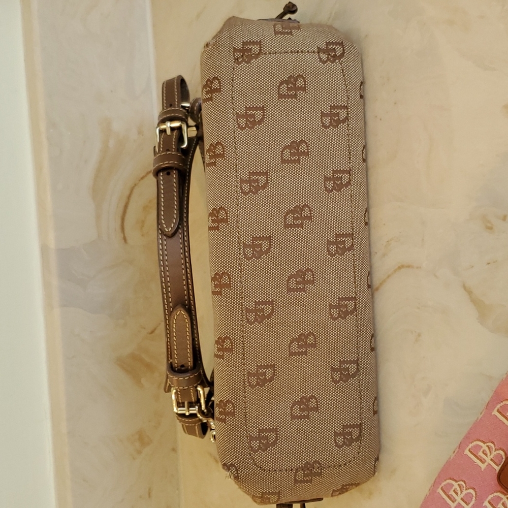 Dooney & Bourke Purse & Wristlet Combo - Picture 7 of 17